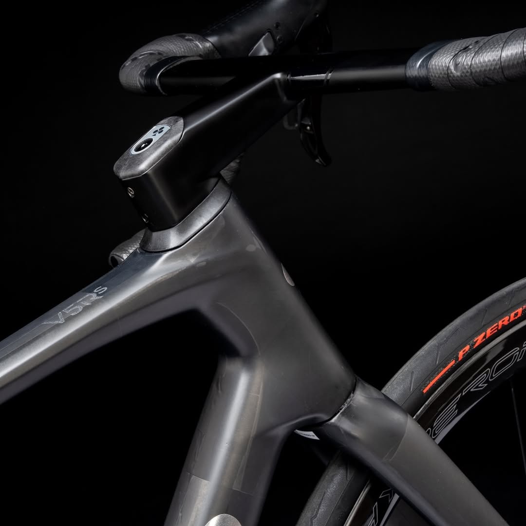 Colnago Y1Rs Dark - detail